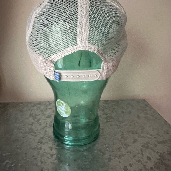 Brand New Adidas Archive Hat - Picture 4 of 9